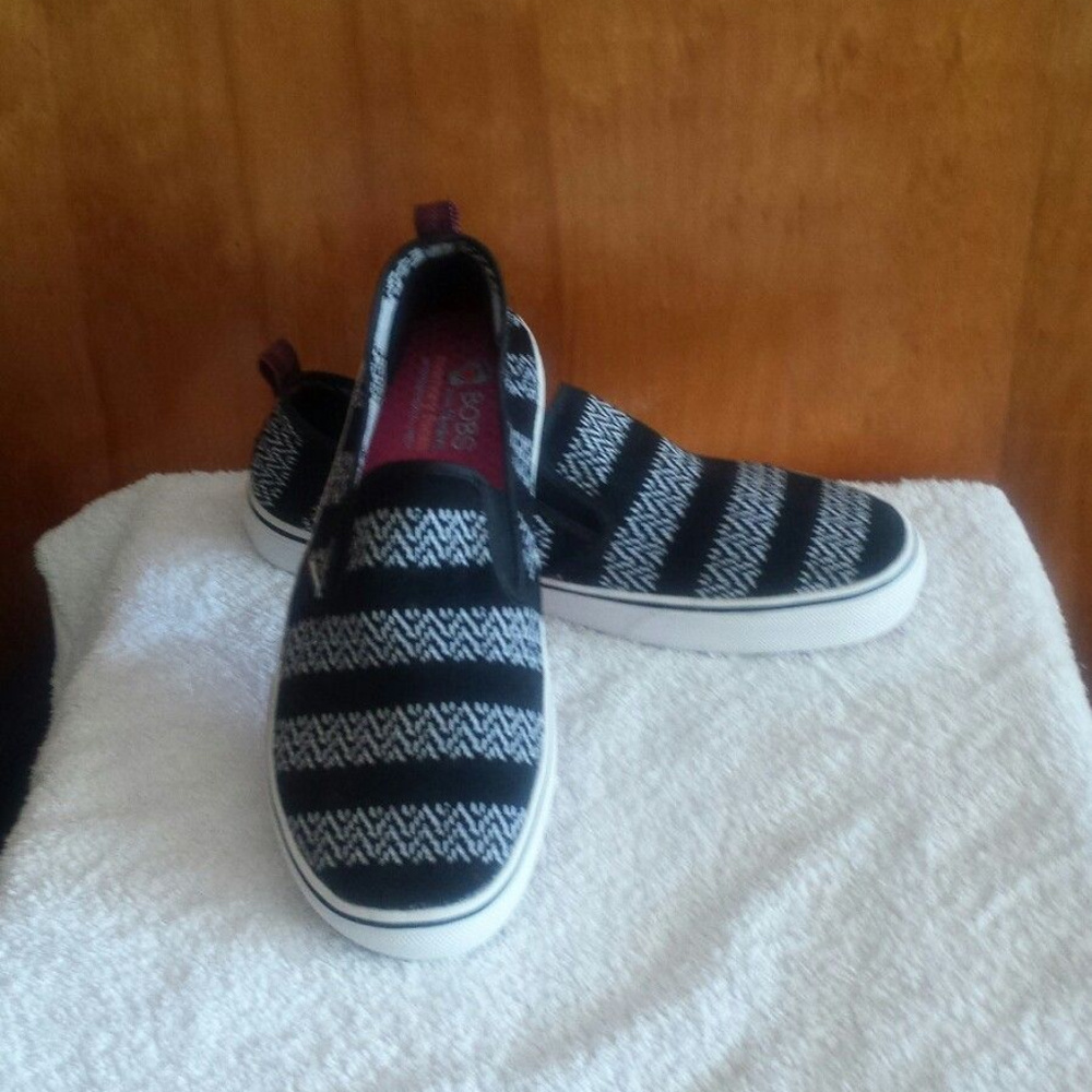 Black and White Slip-On Women Shoes